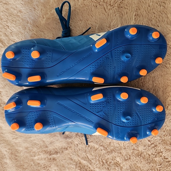 BN Youths Puma Evospeed 4 Soccer Cleats, US Size 7 / EUR 39 - Picture 6 of 7